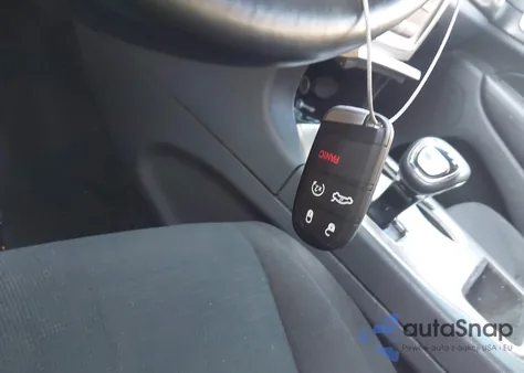 2014 Jeep Grand Cherokee Laredo z USA, uszkodzony, nr VIN 1C4RJEAG8EC141157